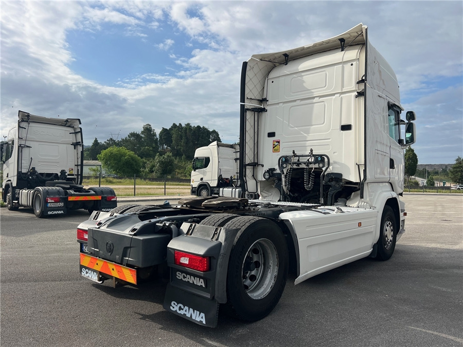 Scania R450 - شاحنة جرار: صور 4 Scania R450 - شاحنة جرار: صور 4