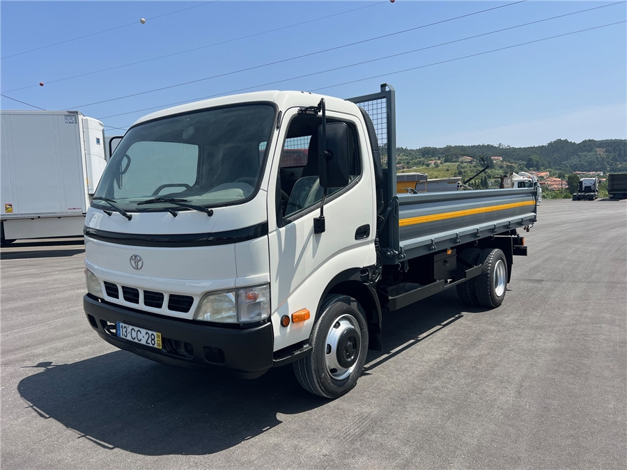 TOYOTA DYNA - قلابات: صور 2 TOYOTA DYNA - قلابات: صور 2