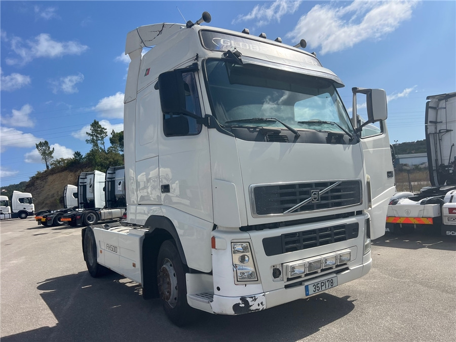 Volvo FH12-37 - شاحنة جرار: صور 2 Volvo FH12-37 - شاحنة جرار: صور 2