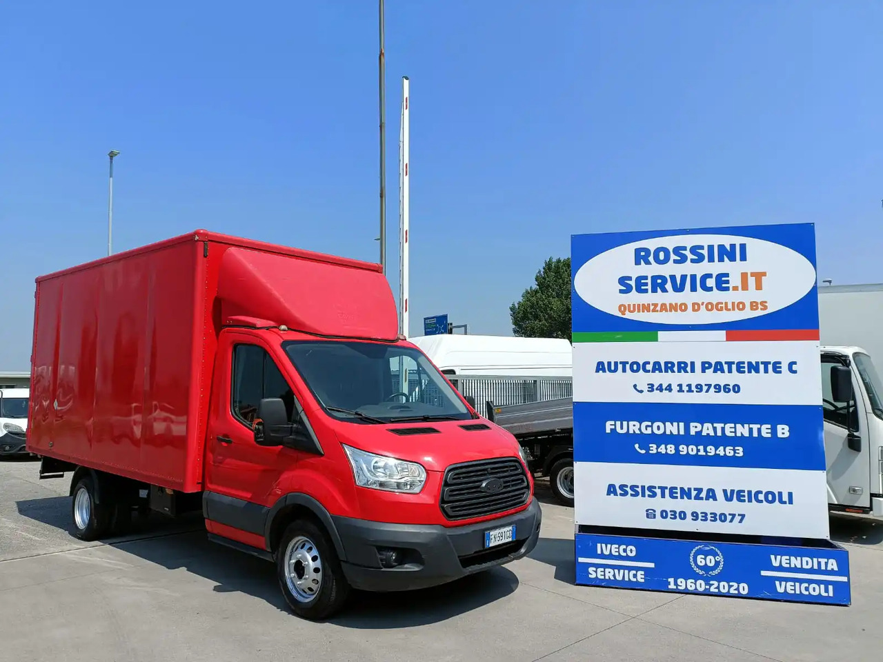FORD TRANSIT FURGONATO BOX - الشاحنات الصغيرة صندوق مغلق: صور 1 FORD TRANSIT FURGONATO BOX - الشاحنات الصغيرة صندوق مغلق: صور 1