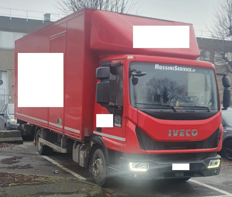 IVECO EUROCARGO 100E18 - بصندوق مغلق شاحنة: صور 1 IVECO EUROCARGO 100E18 - بصندوق مغلق شاحنة: صور 1