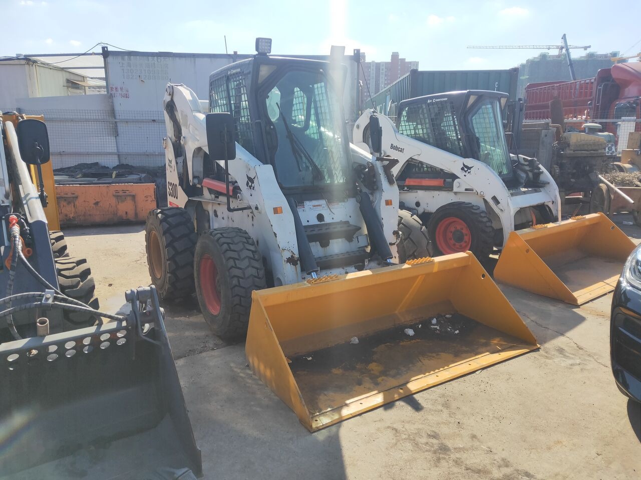 Bobcat S300 - شيول صغير: صور 3 Bobcat S300 - شيول صغير: صور 3