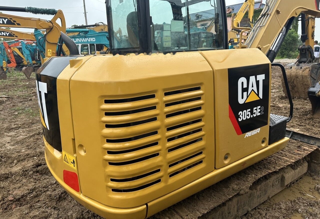 Caterpillar 305.5E - حفارة مصغرة: صور 3 Caterpillar 305.5E - حفارة مصغرة: صور 3