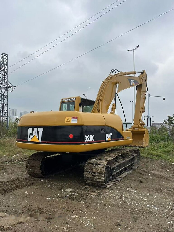 Caterpillar 320C - حفارات زحافة: صور 2 Caterpillar 320C - حفارات زحافة: صور 2