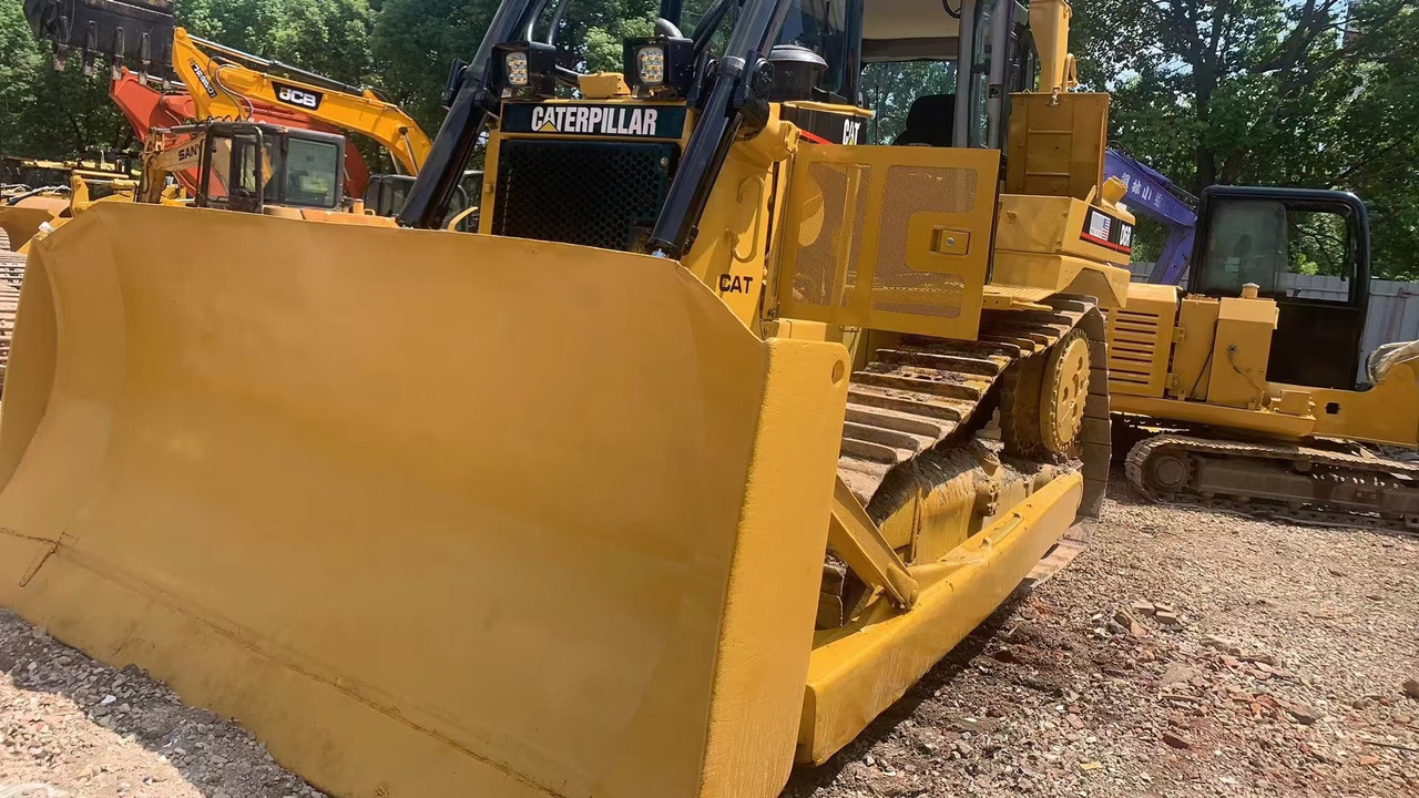Caterpillar D6R - بلدوزر: صور 1 Caterpillar D6R - بلدوزر: صور 1