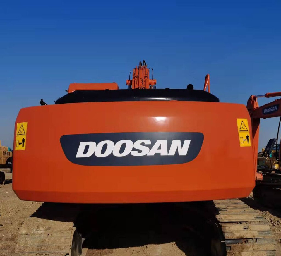 Doosan DH220LC-7 - حفارات زحافة: صور 2 Doosan DH220LC-7 - حفارات زحافة: صور 2