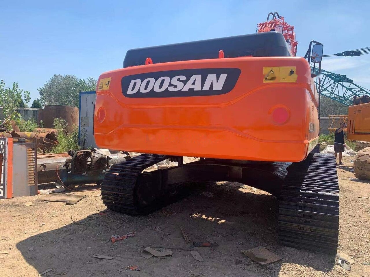 Doosan DX300 - حفارات زحافة: صور 1 Doosan DX300 - حفارات زحافة: صور 1