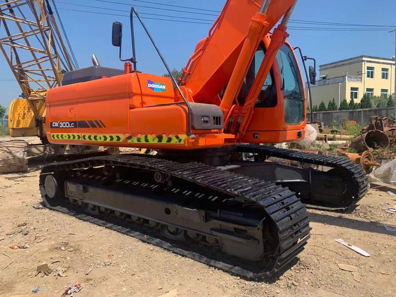Doosan DX300 - حفارات زحافة: صور 5 Doosan DX300 - حفارات زحافة: صور 5
