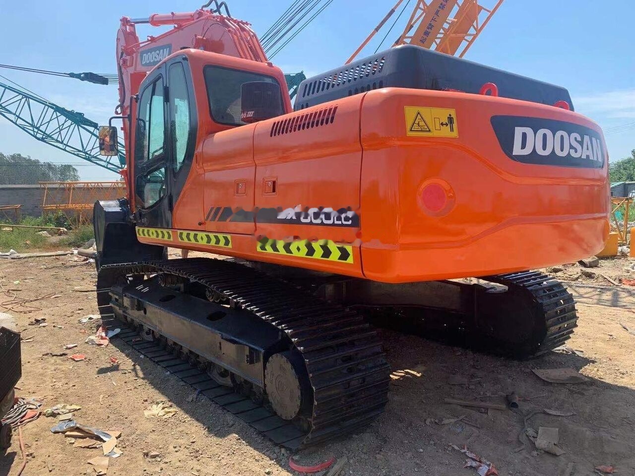 Doosan DX300 - حفارات زحافة: صور 3 Doosan DX300 - حفارات زحافة: صور 3