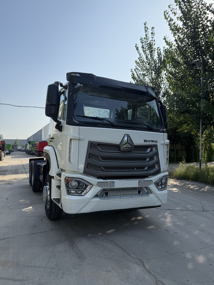 HOWO 6x4 - شاحنة جرار: صور 2 HOWO 6x4 - شاحنة جرار: صور 2