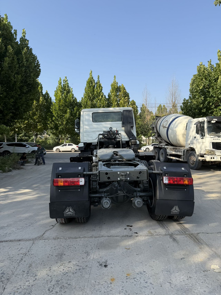 HOWO 6x4 - شاحنة جرار: صور 5 HOWO 6x4 - شاحنة جرار: صور 5