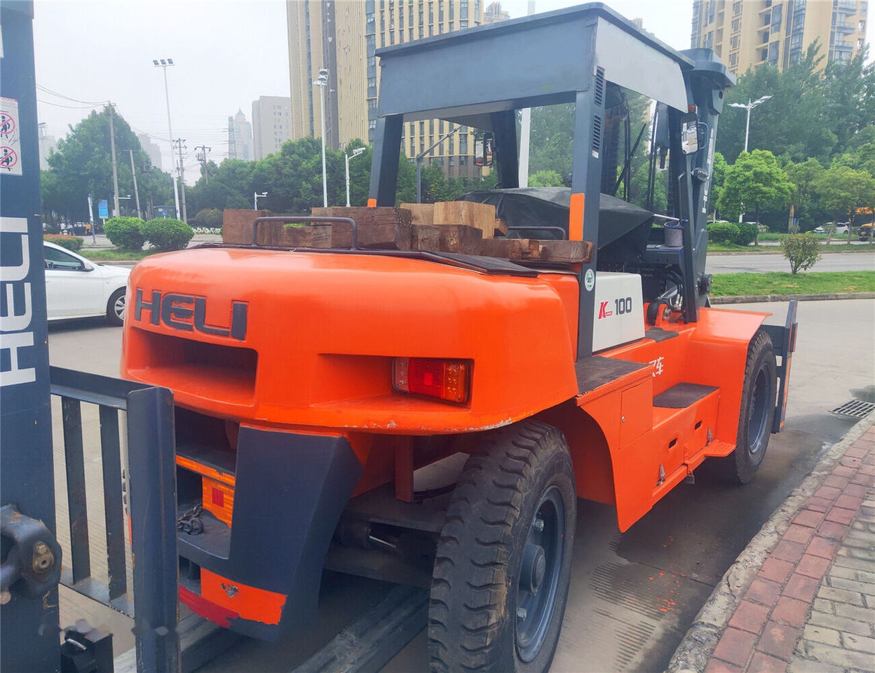 Heli k100 - رافعة شوكية ديزل: صور 2 Heli k100 - رافعة شوكية ديزل: صور 2