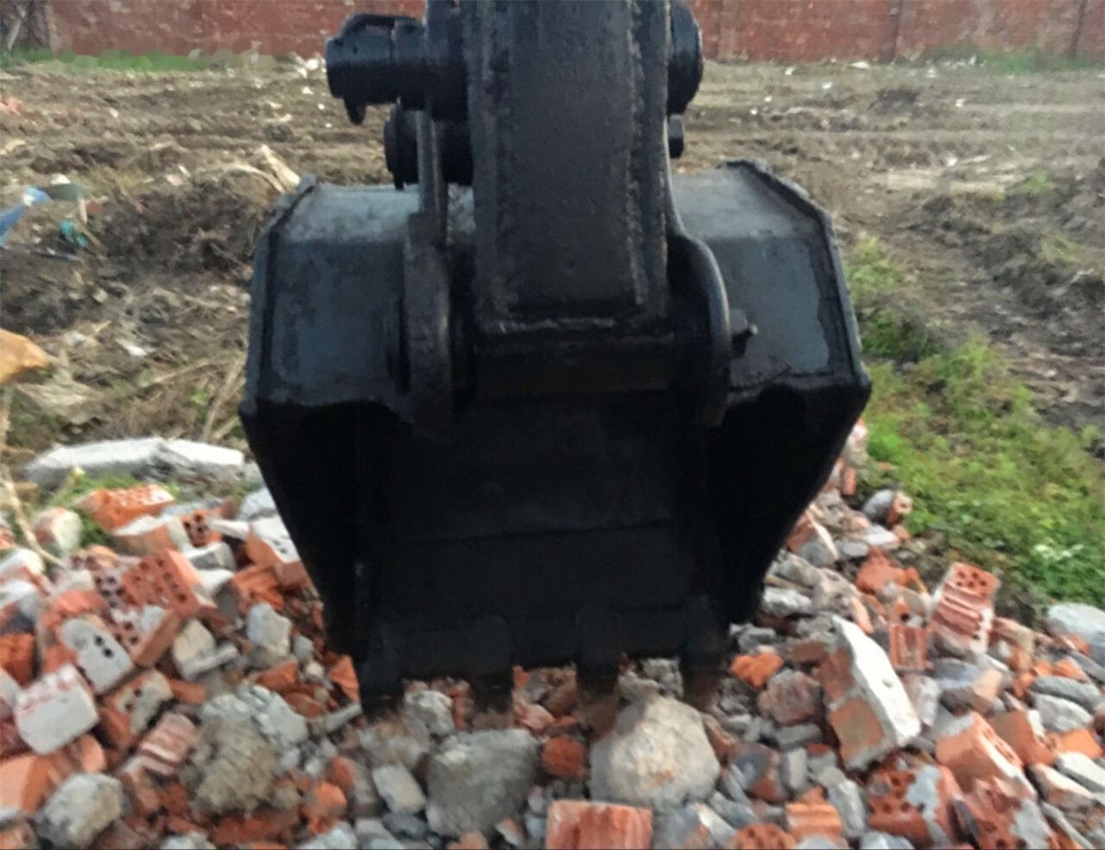 حفارات زحافة Hitachi EX120-3: صور 8