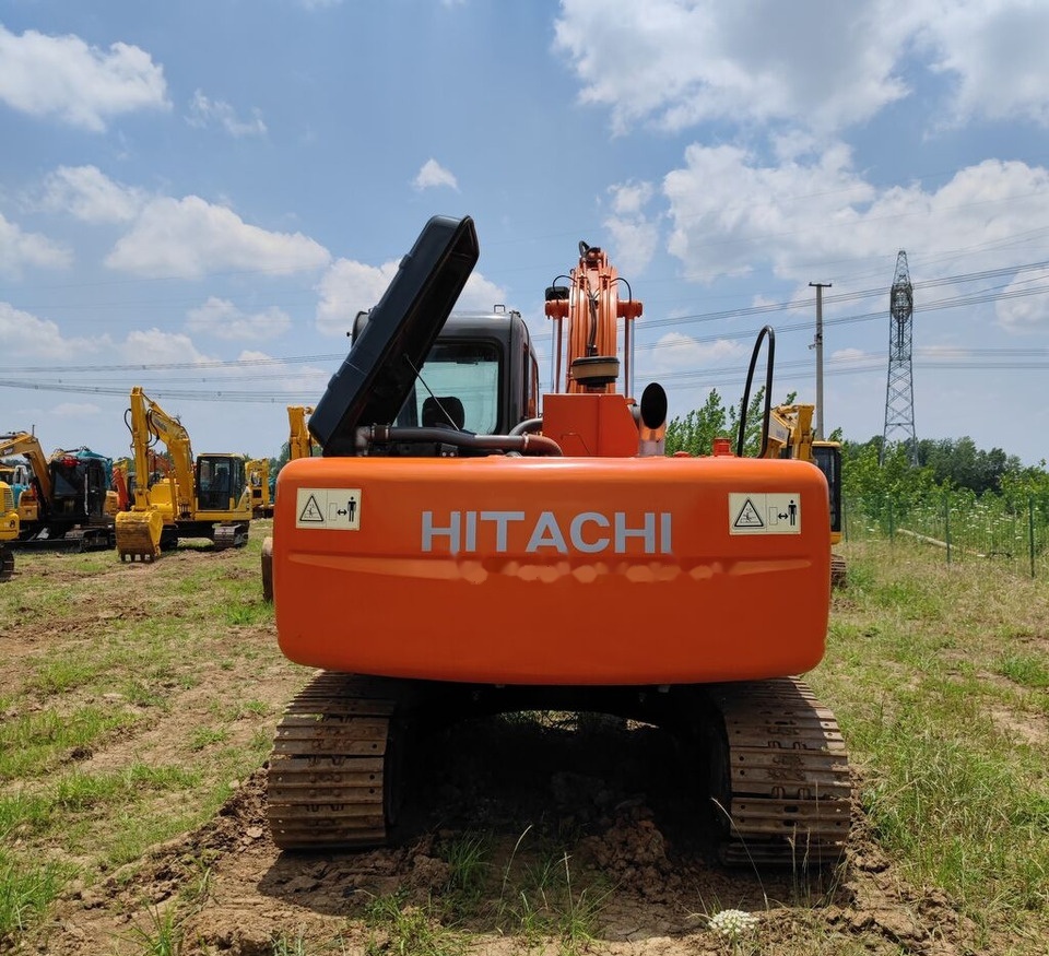Hitachi ZX120 - حفارات زحافة: صور 3 Hitachi ZX120 - حفارات زحافة: صور 3