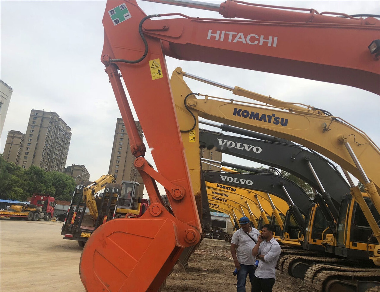 Hitachi ZX360 - حفارات زحافة: صور 3 Hitachi ZX360 - حفارات زحافة: صور 3