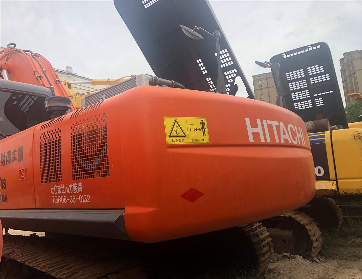 Hitachi ZX360 - حفارات زحافة: صور 5 Hitachi ZX360 - حفارات زحافة: صور 5