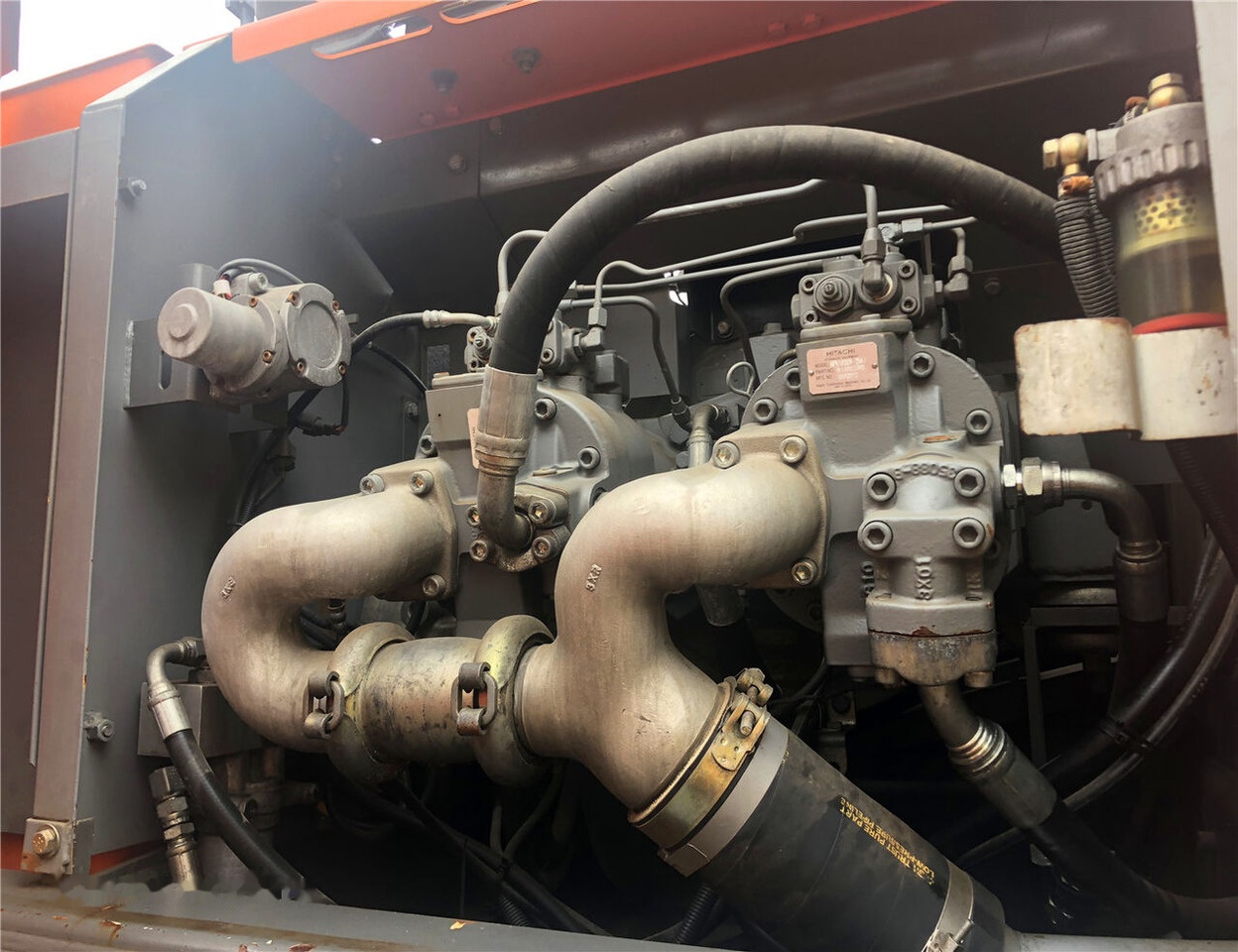 Hitachi ZX360 - حفارات زحافة: صور 2 Hitachi ZX360 - حفارات زحافة: صور 2