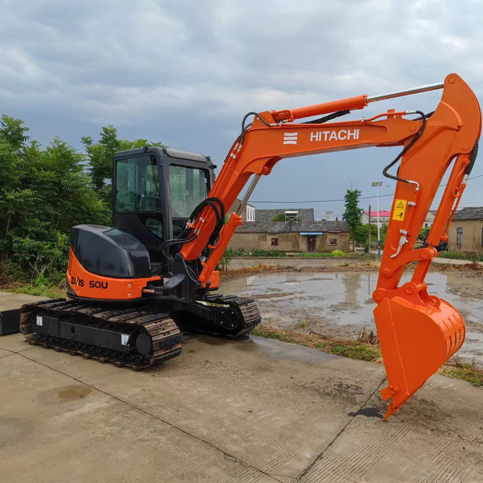 Hitachi ZX50 - حفارة مصغرة: صور 2 Hitachi ZX50 - حفارة مصغرة: صور 2
