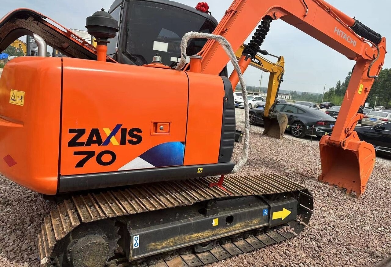 حفارة مصغرة Hitachi ZX70: صور 6
