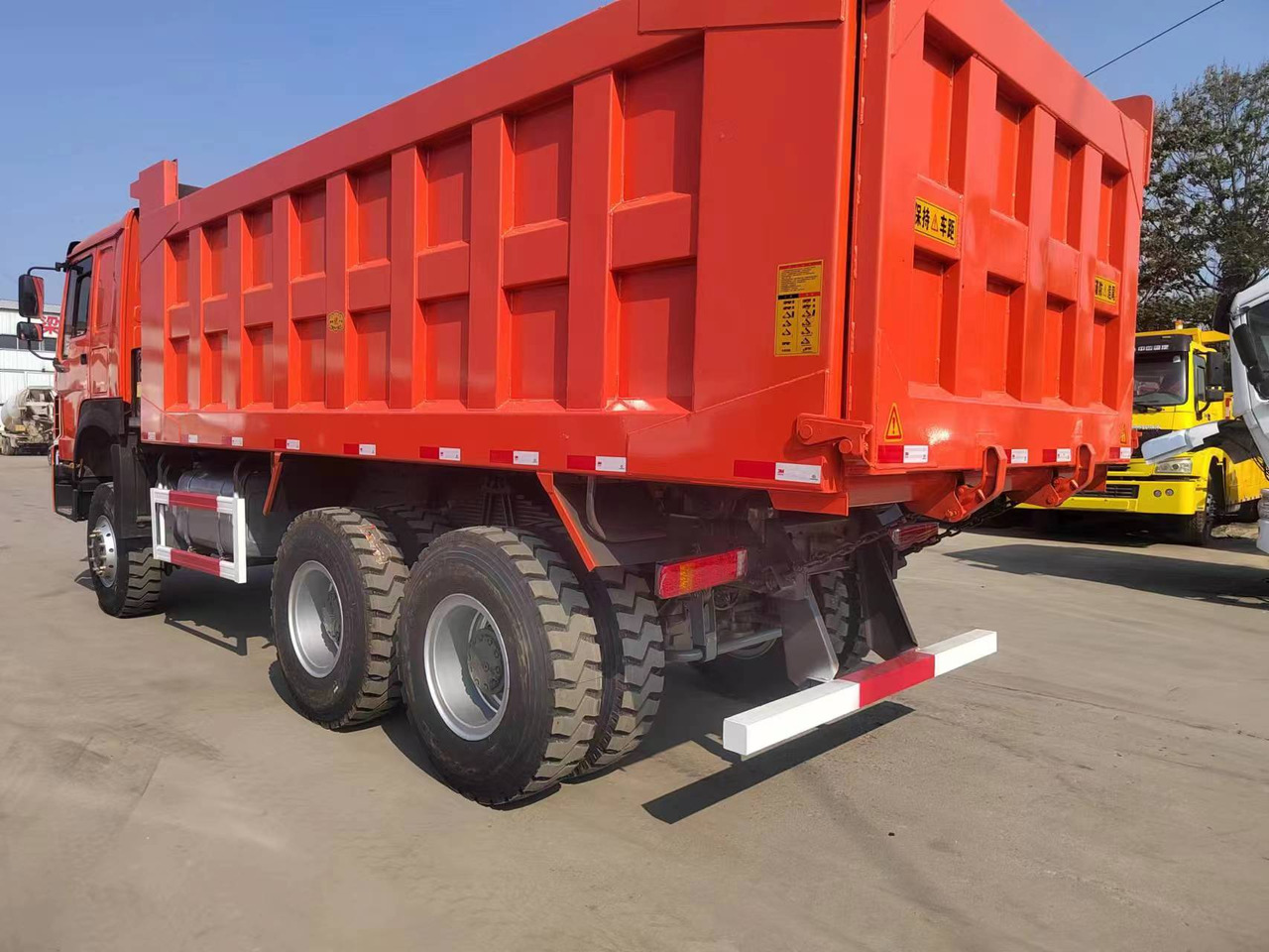 Howo 371 6*4 - قلابات: صور 4 Howo 371 6*4 - قلابات: صور 4