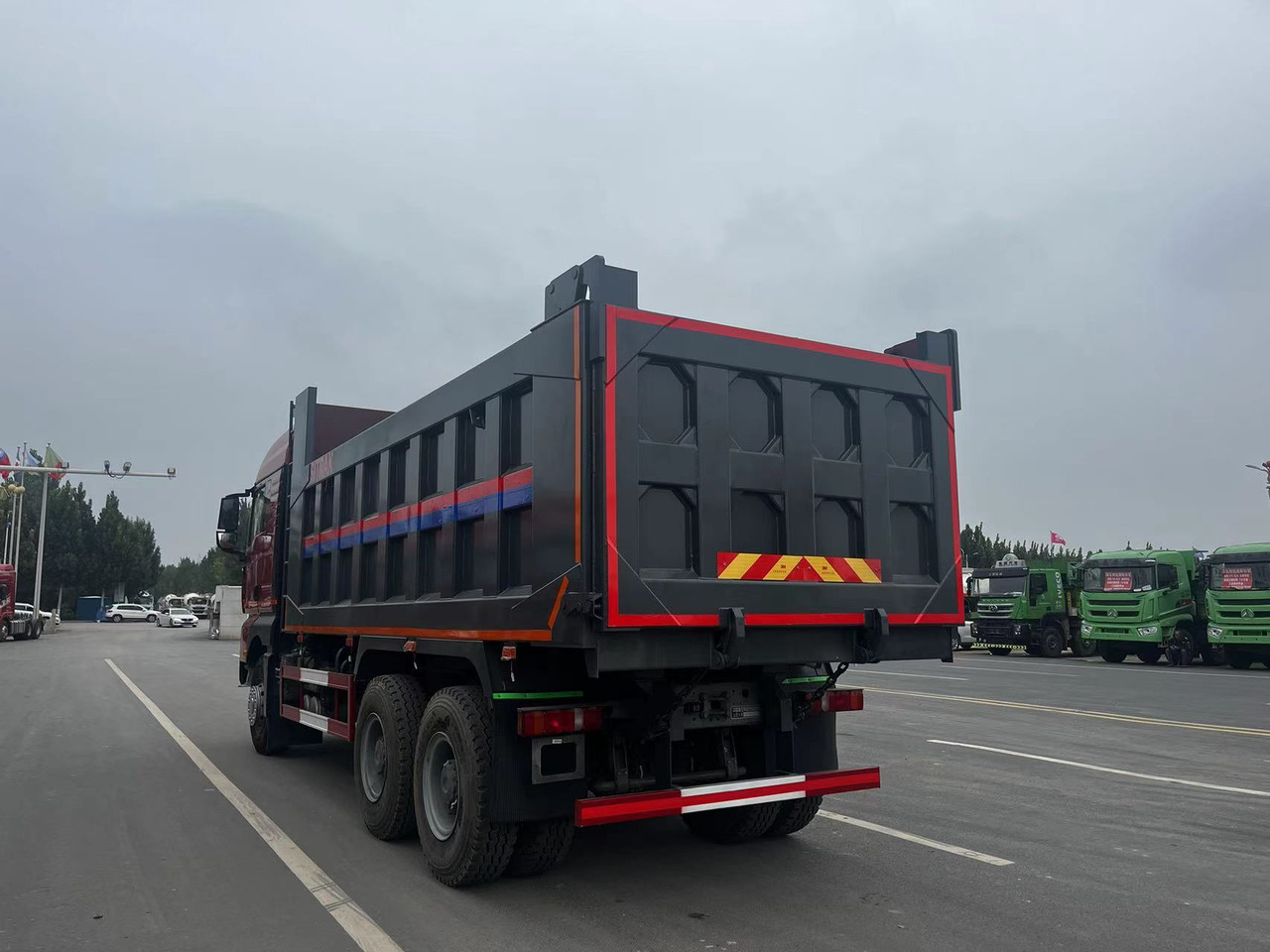 Howo G7W 6X4 Dump Truck - قلابات: صور 2 Howo G7W 6X4 Dump Truck - قلابات: صور 2