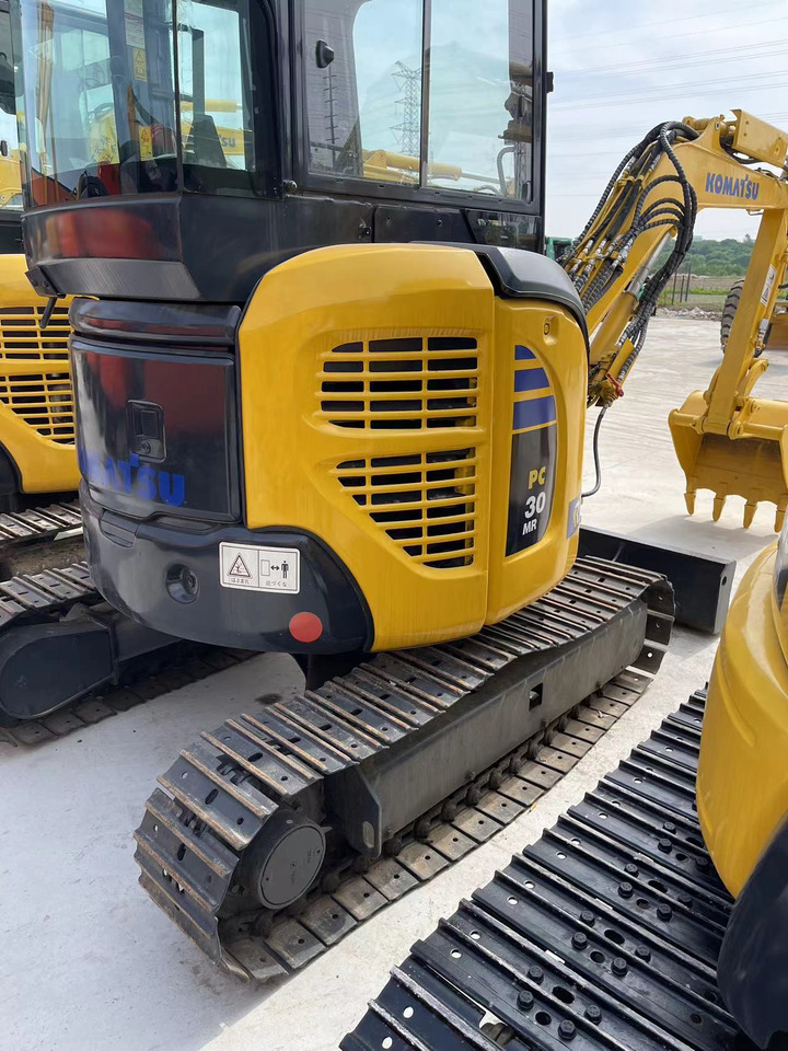 KOMATSU PC30MR-3 - حفارة مصغرة: صور 5 KOMATSU PC30MR-3 - حفارة مصغرة: صور 5