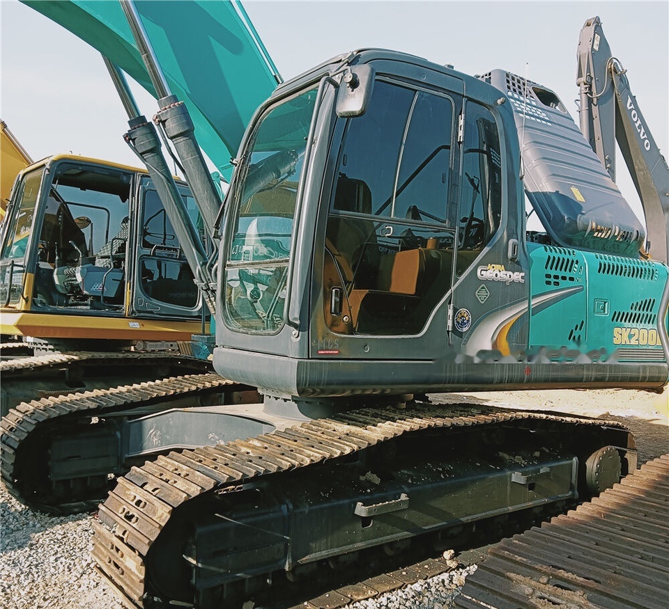 Kobelco SK200D - حفارات زحافة: صور 3 Kobelco SK200D - حفارات زحافة: صور 3