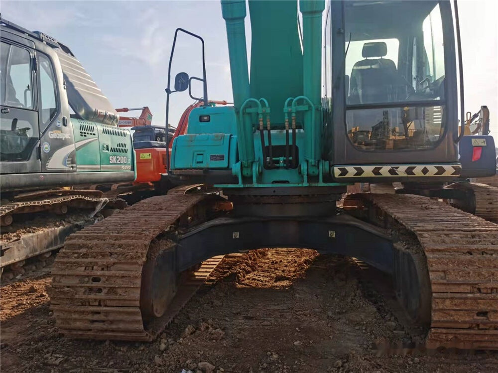 Kobelco SK210LC - حفارات زحافة: صور 2 Kobelco SK210LC - حفارات زحافة: صور 2