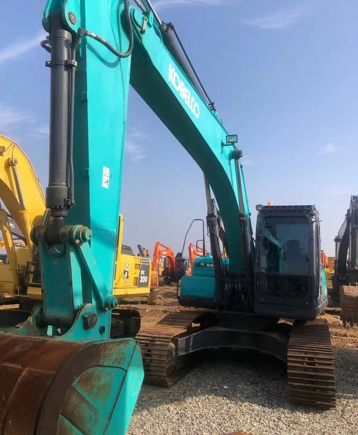 Kobelco SK260 - حفارات زحافة: صور 3 Kobelco SK260 - حفارات زحافة: صور 3