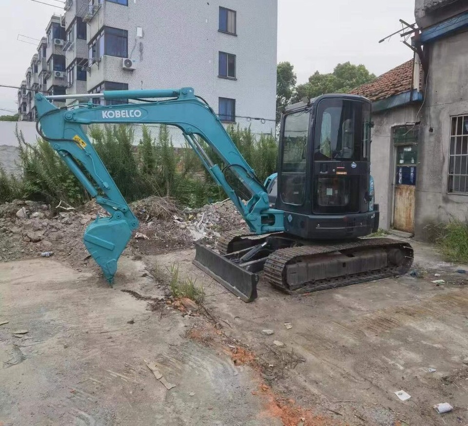 Kobelco SK55 - حفارات زحافة: صور 2 Kobelco SK55 - حفارات زحافة: صور 2