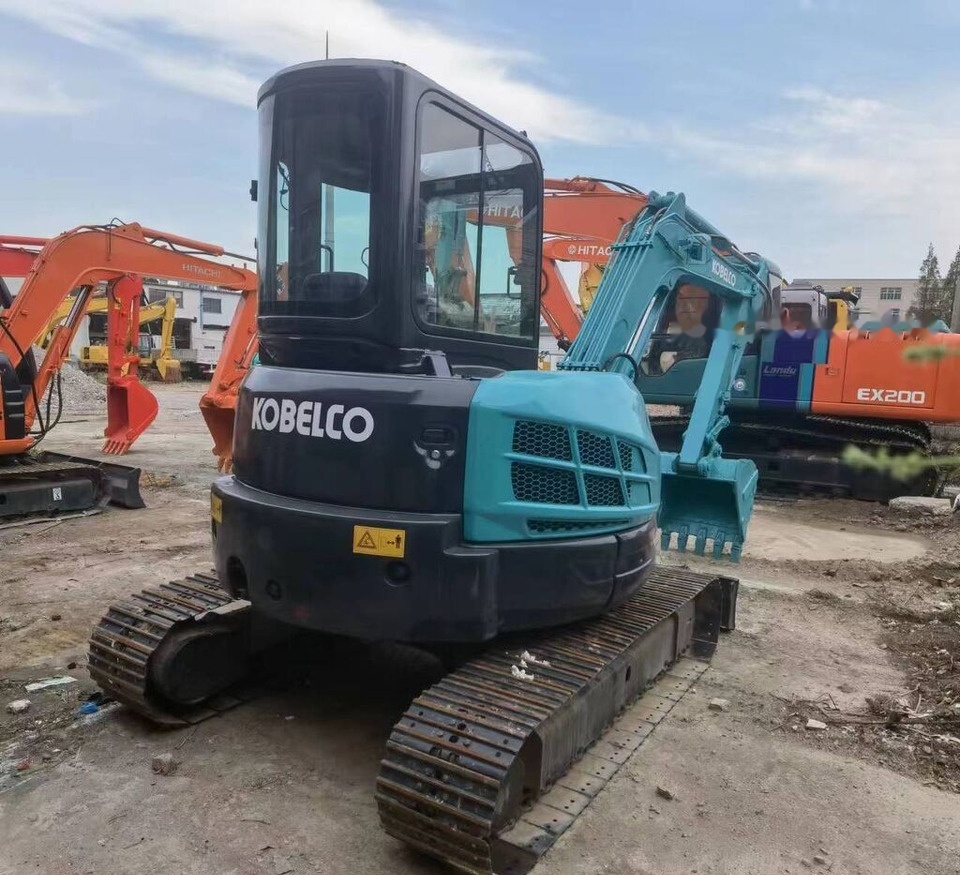 Kobelco SK55 - حفارات زحافة: صور 5 Kobelco SK55 - حفارات زحافة: صور 5