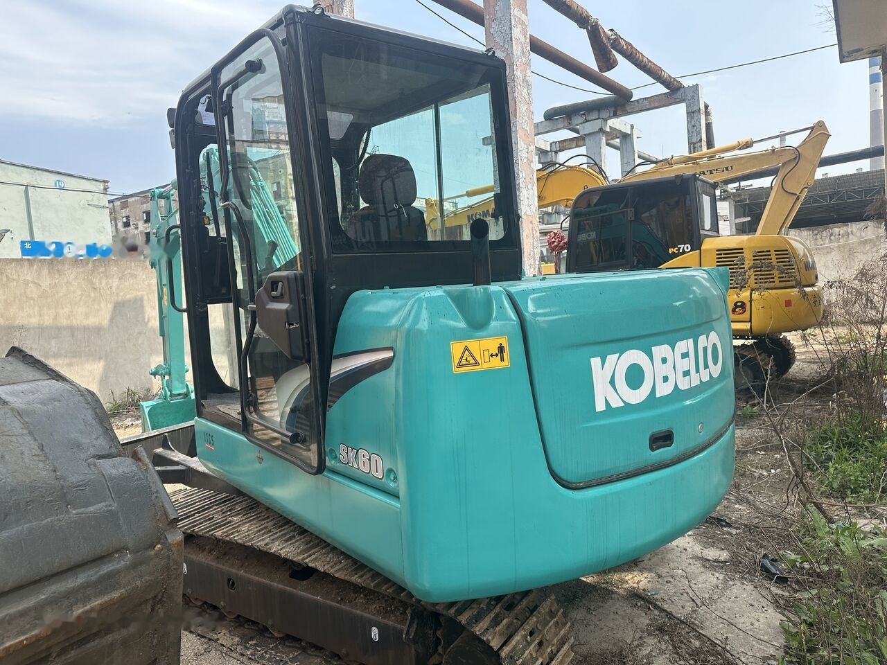Kobelco SK60 - حفارة مصغرة: صور 3 Kobelco SK60 - حفارة مصغرة: صور 3