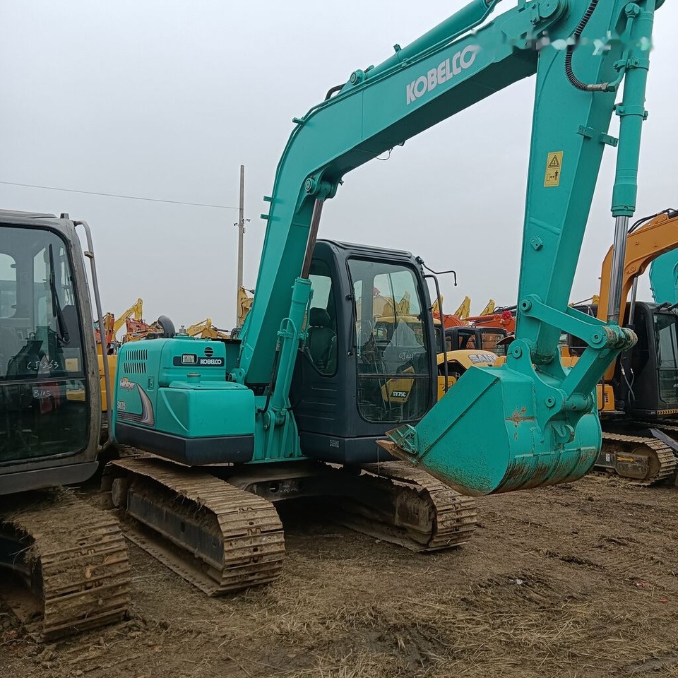 Kobelco SK75-8 - حفارات زحافة: صور 5 Kobelco SK75-8 - حفارات زحافة: صور 5