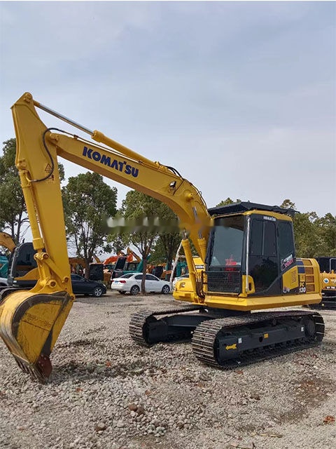 Komatsu PC130 - حفارات زحافة: صور 4 Komatsu PC130 - حفارات زحافة: صور 4