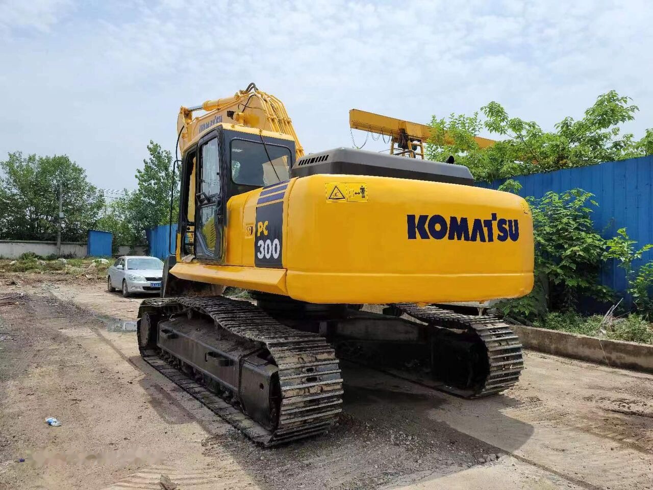 Komatsu PC300-7 - حفارات زحافة: صور 1 Komatsu PC300-7 - حفارات زحافة: صور 1
