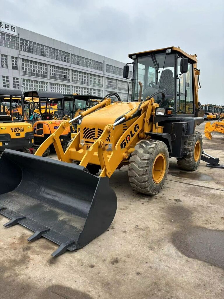 SDLG LGB680 - حفار متعدد الاستخدام: صور 5 SDLG LGB680 - حفار متعدد الاستخدام: صور 5