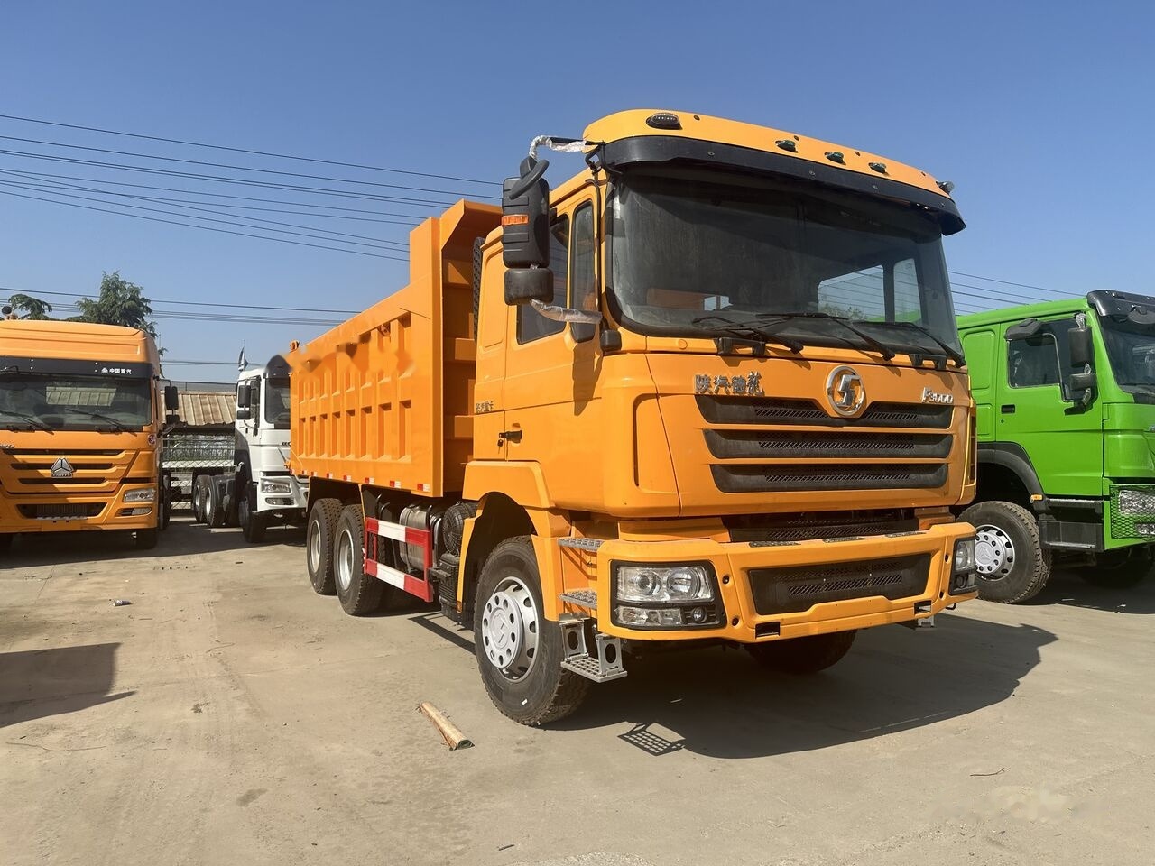 Shacman F3000 6*4 - قلابات: صور 2 Shacman F3000 6*4 - قلابات: صور 2