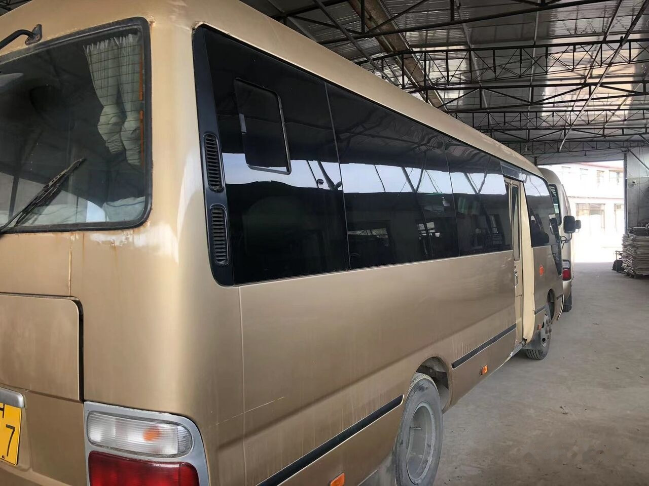Toyota Coaster - النقل الحضري: صور 3 Toyota Coaster - النقل الحضري: صور 3
