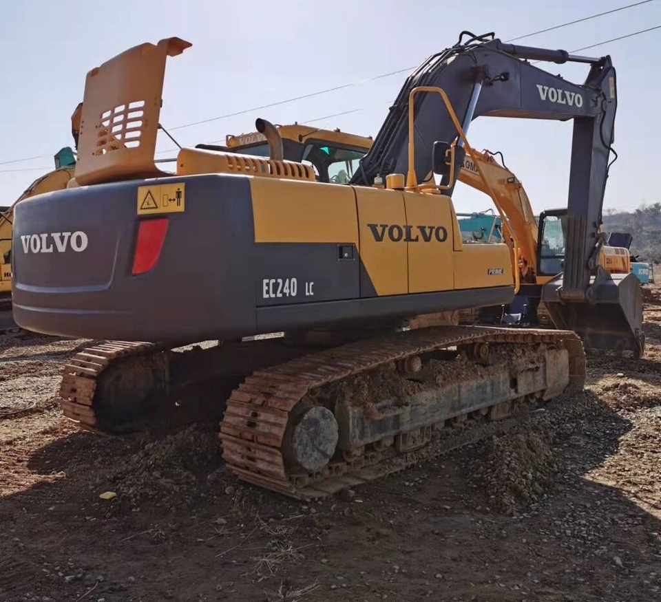 Volvo EC240LC - حفارات زحافة: صور 1 Volvo EC240LC - حفارات زحافة: صور 1