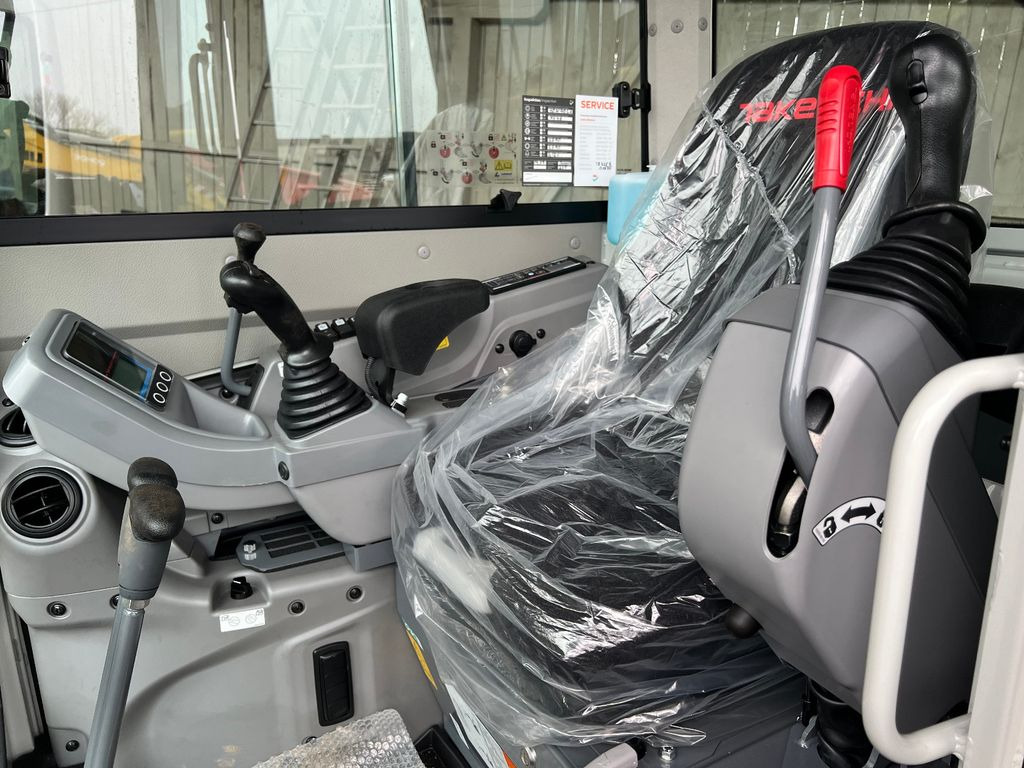 Takeuchi TB 325 RA - Powertilt V3 - حفارة مصغرة: صور 5 Takeuchi TB 325 RA - Powertilt V3 - حفارة مصغرة: صور 5