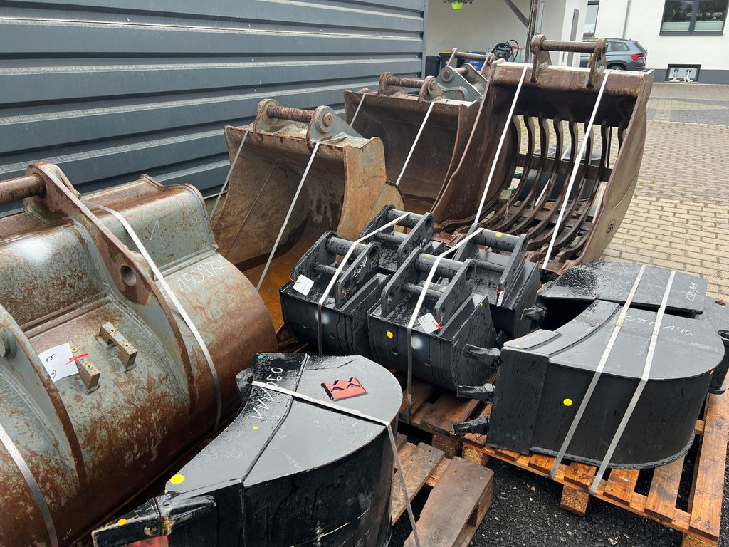 Terex TC 48 - بكت حفار - آلات البناء: صور 1 Terex TC 48 - بكت حفار - آلات البناء: صور 1