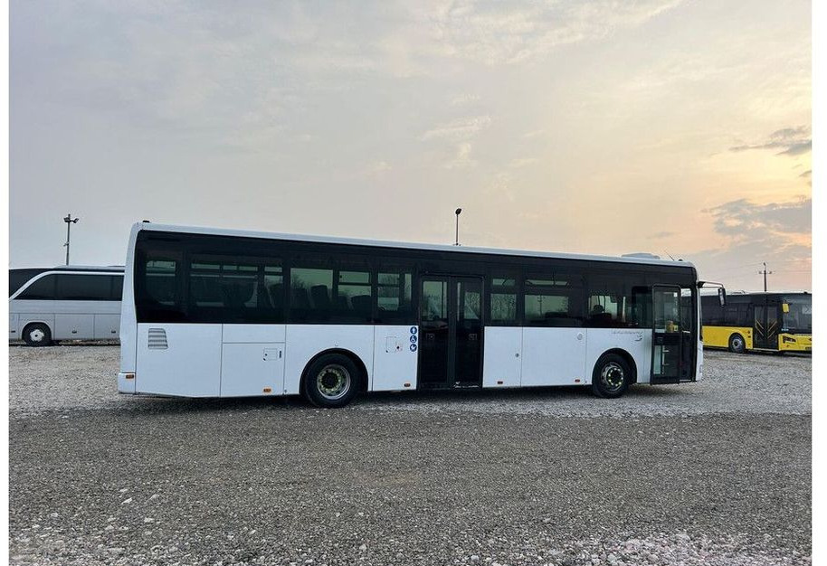 Iveco Crossway LE - باص النقل بين المدن: صور 4 Iveco Crossway LE - باص النقل بين المدن: صور 4