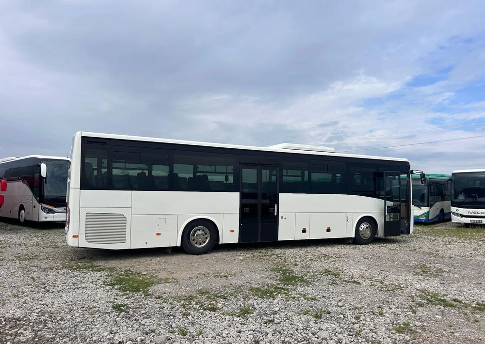 Iveco Crossway - باص النقل بين المدن: صور 4 Iveco Crossway - باص النقل بين المدن: صور 4