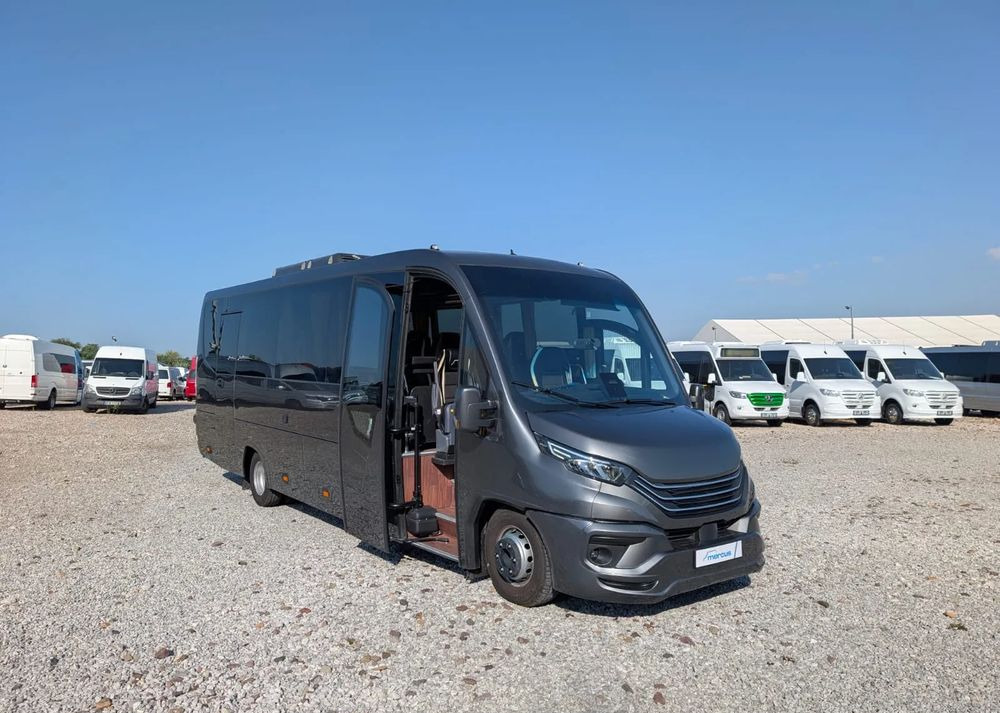 Iveco Daily 70C21 - صغيرة, ميكروباص: صور 1 Iveco Daily 70C21 - صغيرة, ميكروباص: صور 1