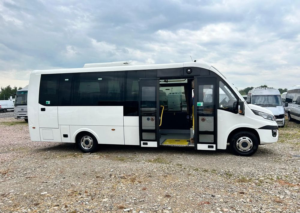 Iveco Daily Rosero City - صغيرة, ميكروباص: صور 3 Iveco Daily Rosero City - صغيرة, ميكروباص: صور 3