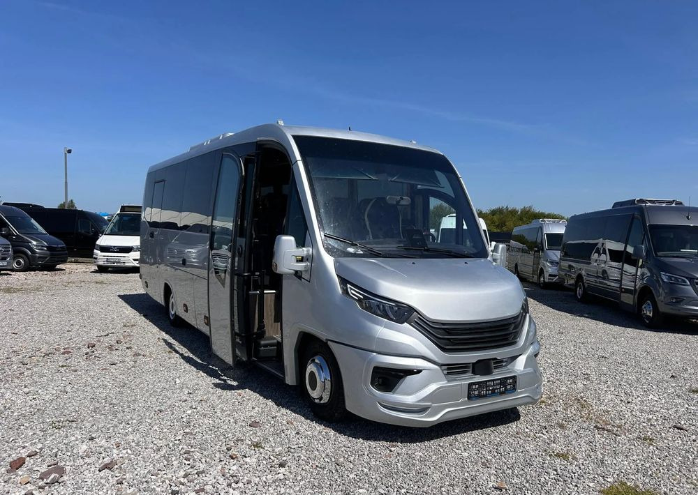 Iveco Daily - صغيرة, ميكروباص: صور 1 Iveco Daily - صغيرة, ميكروباص: صور 1