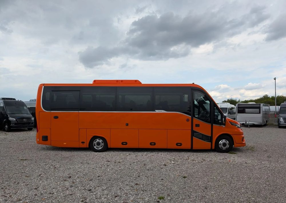 Iveco Daily - صغيرة, ميكروباص: صور 4 Iveco Daily - صغيرة, ميكروباص: صور 4