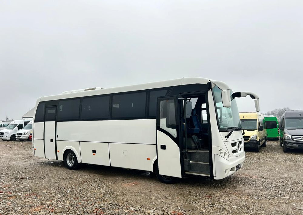 Mercedes-Benz Atego - سياحية حافلة: صور 5 Mercedes-Benz Atego - سياحية حافلة: صور 5