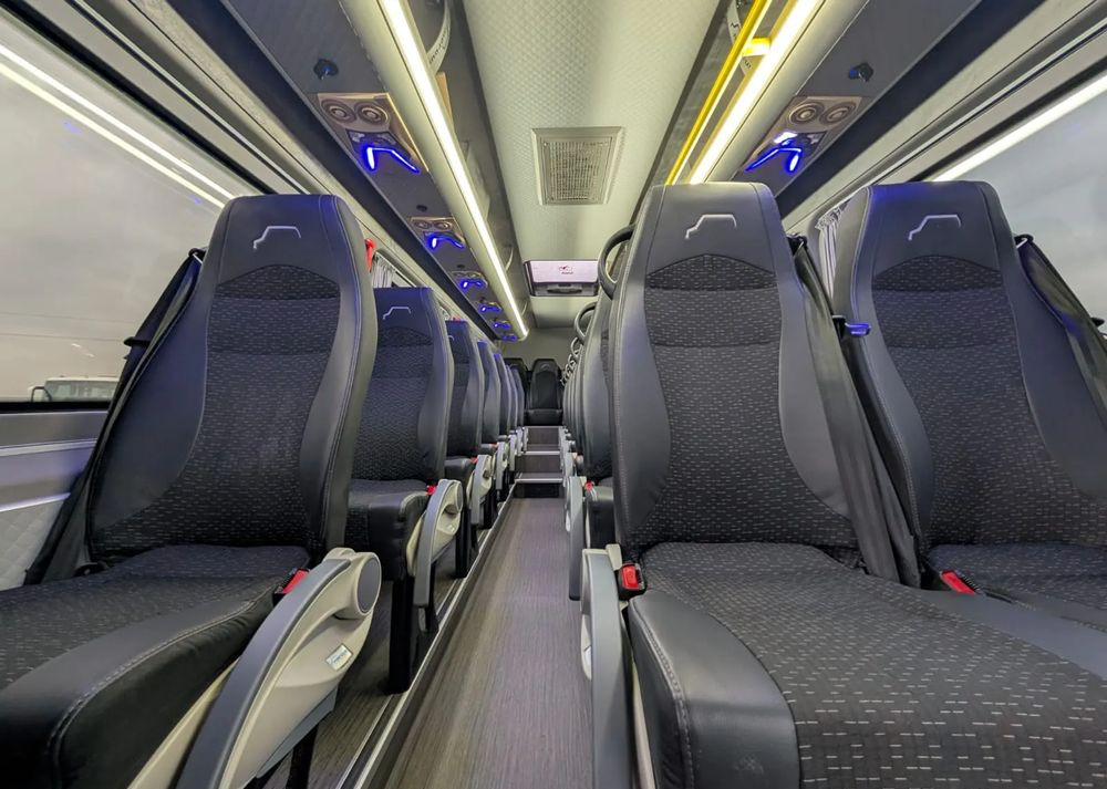 تأجير  Mercedes-Benz Sprinter 517 Mercedes-Benz Sprinter 517: صور 15