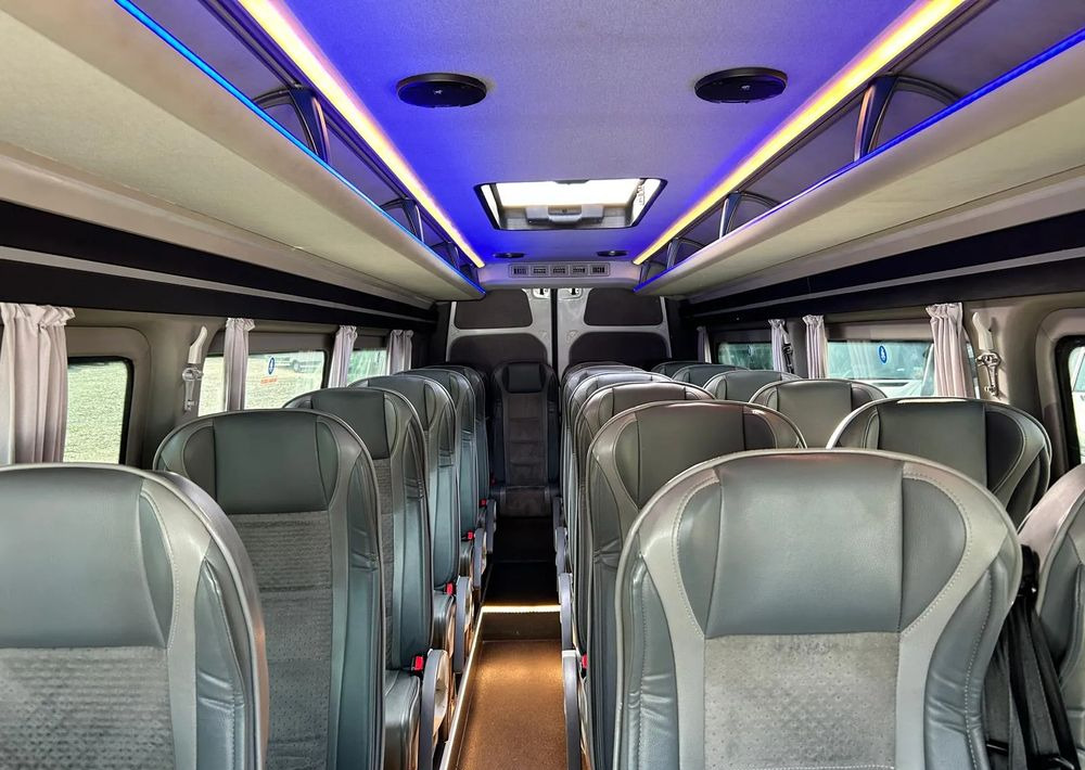 تأجير  Mercedes-Benz Sprinter 519 Mercedes-Benz Sprinter 519: صور 16